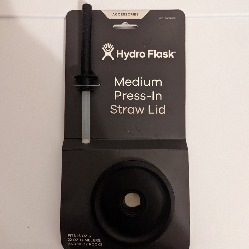 Hydro flask medium press‎ in straw and lid